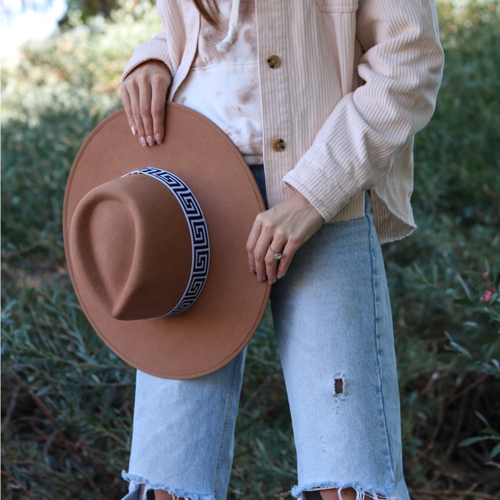 Tan Walrus Hats wide brim hat (100% wool)